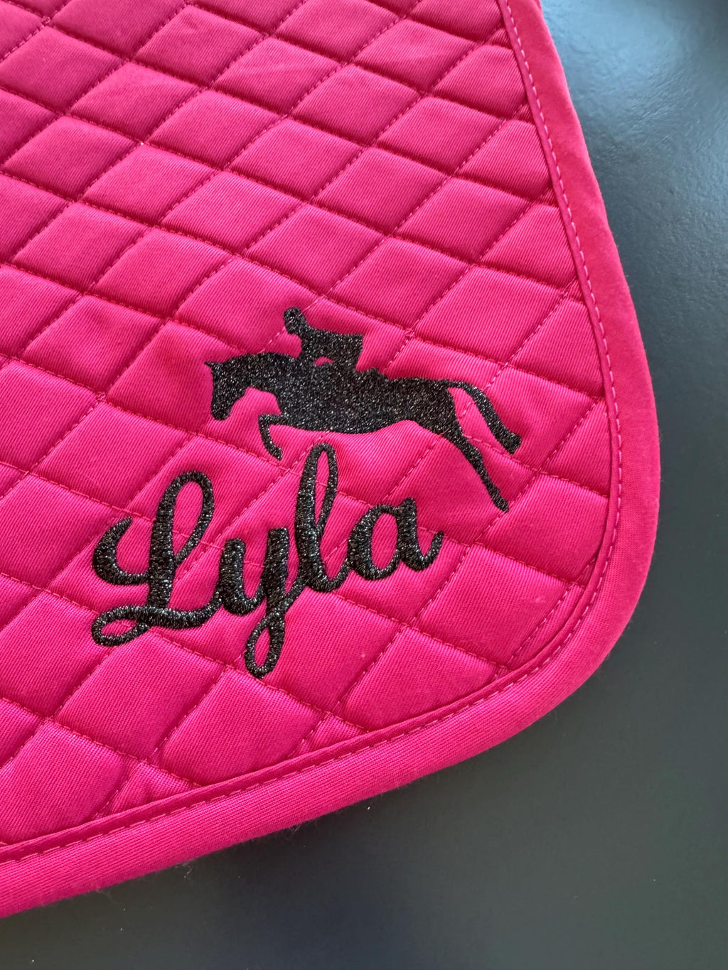 Jumper & Name Saddle Pad